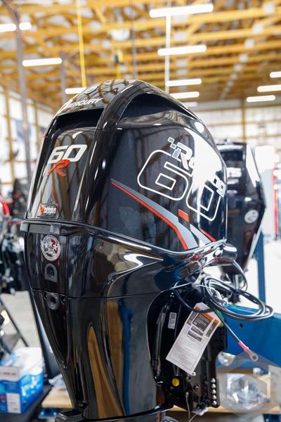 2022 Mercury Racing 60R Outboard Engine For Sale - Image 4