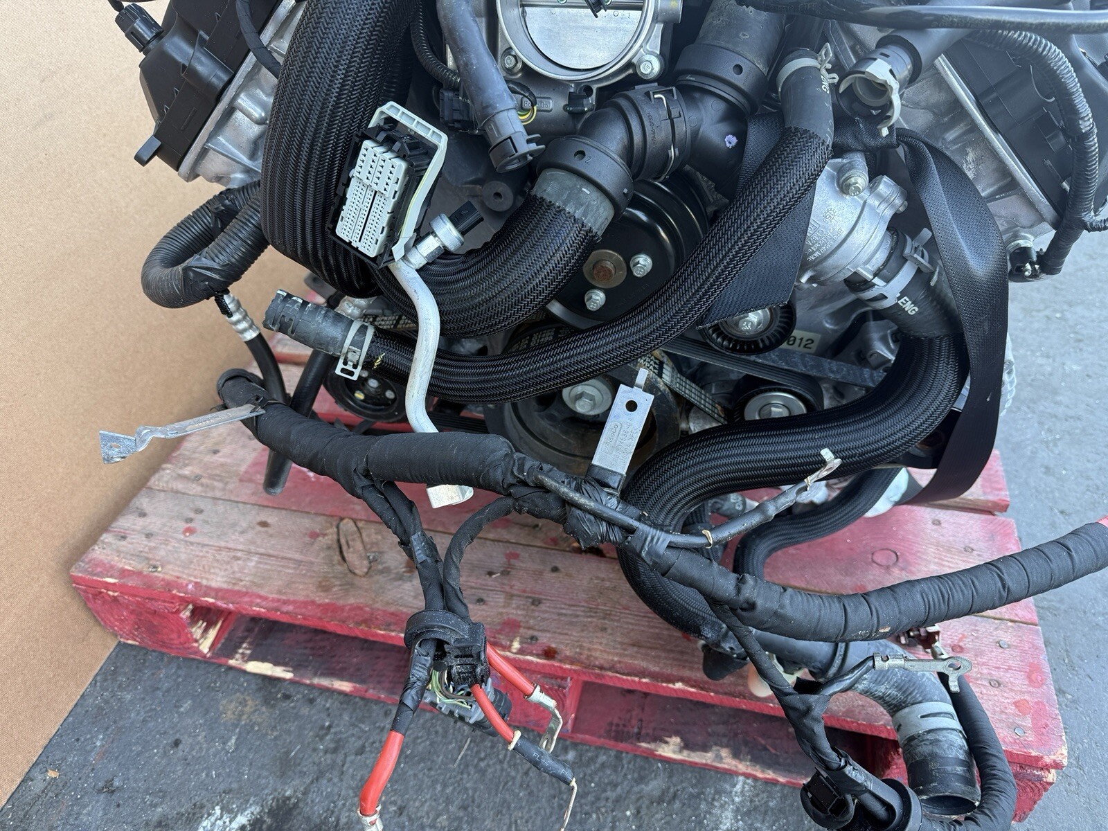 Ford Mustang GT 5.0L V8 Engine - Image 4